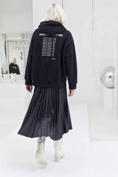 Look 6